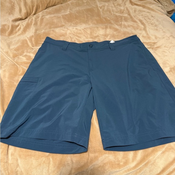 Columbia Other - Columbia Angus Springs Men’s Hiking Blue Shorts 38/10L